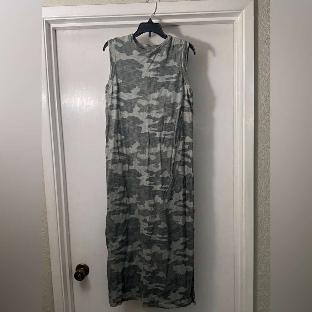Universal Thread Camo Maxi Dress